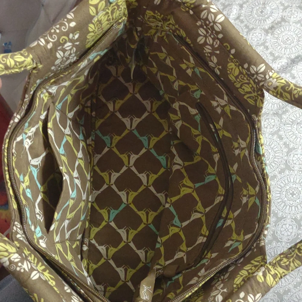Vera Bradley purse - Picture 2 of 3